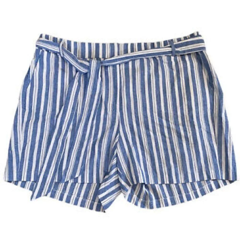 Lane Bryant Blue/White stripe High-Rise belted Linen Blend Chino shorts, size 24